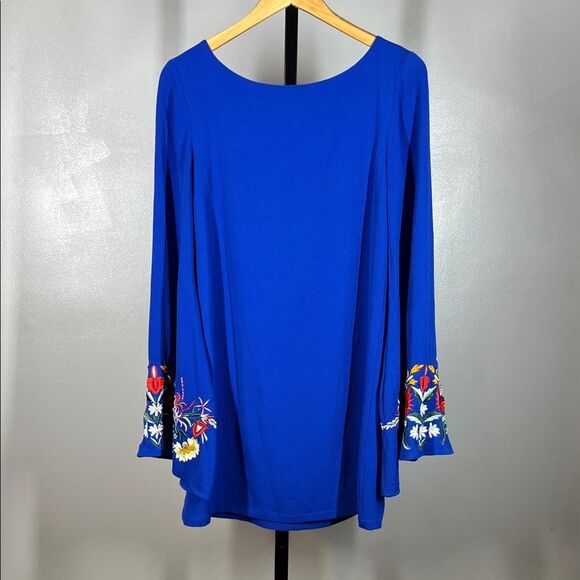 Judith March Royal Blue Dress with Floral Embroidery - Picture 2 of 6